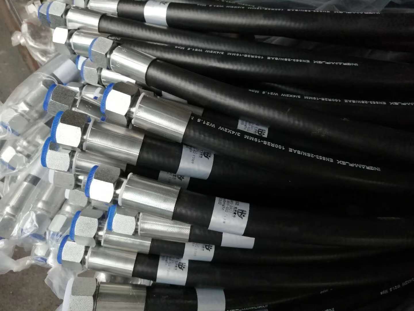 高壓鋼絲編織膠管的連接和密封方法及注意事項